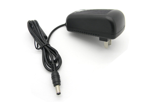 High Efficency Wall Mount Power Adapter 12V 2A AC100-240V With 1.2M Copper