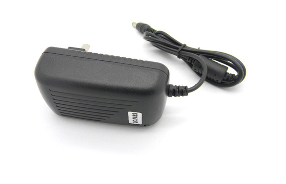 High Efficency Wall Mount Power Adapter 12V 2A AC100-240V With 1.2M Copper