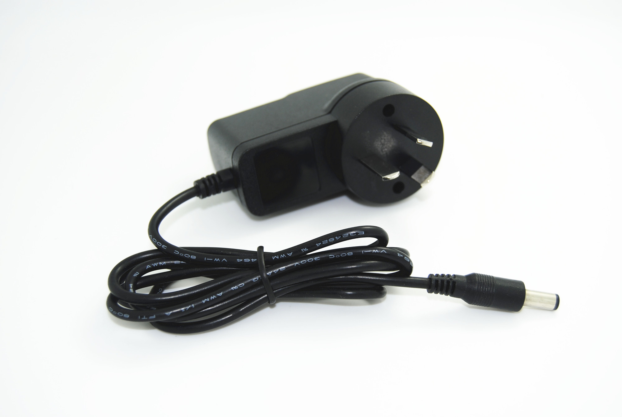 Universal AC Power Adapters with 6W Output and SAA Certificate , 1.2M DC Cord